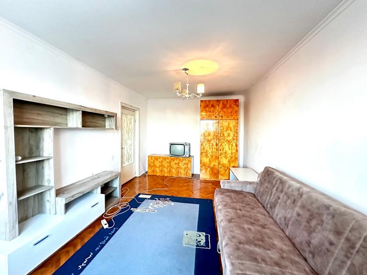 Apartament cu 2 camere decomandat în Olimpia-Stadion