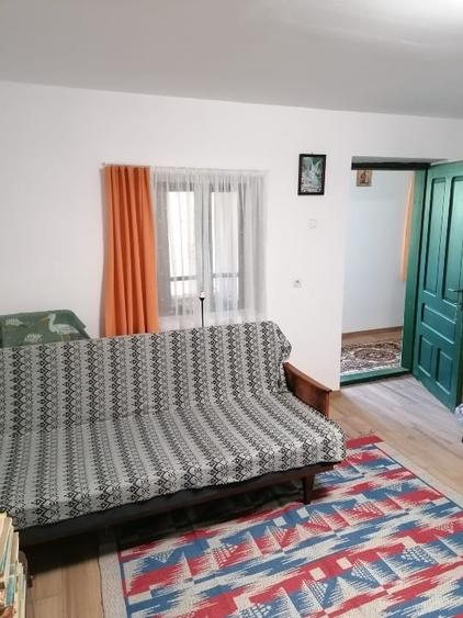 Casă individuală cu 5 camere cu Teren 1152 Mp în Vârtop