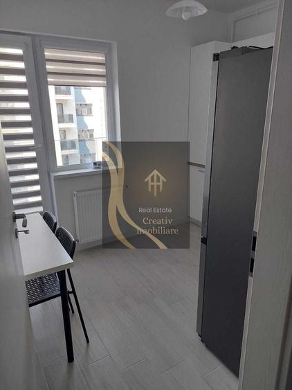 Garsonieră decomandată în Regie