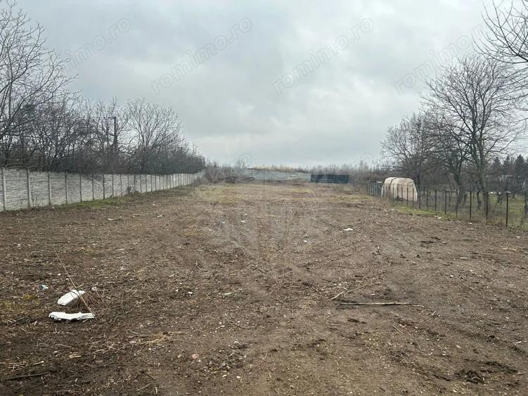 Teren de 2490 mp, în Mihai Bravu