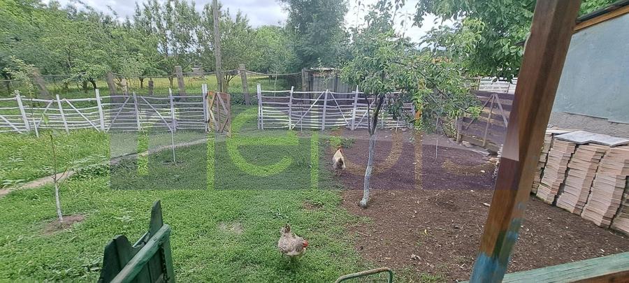 Casă individuală cu 3 camere cu Canalizare în Beuca
