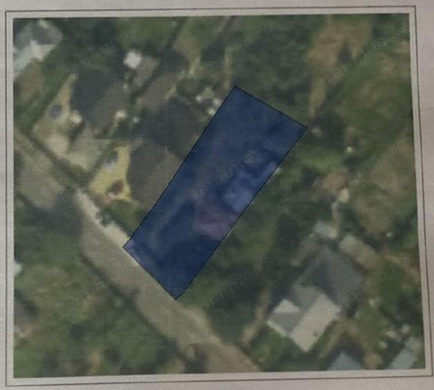 Casă cu 3 camere în Prundu