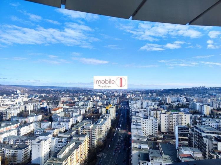 Penthouse cu 4 camere decomandat în Mănăștur