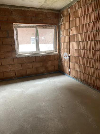 Zona Braytim, BLOC NOU, apartament 3 camere decomandat, etaj 1, 70 mp utili, pre? 2100 euro mp - 7