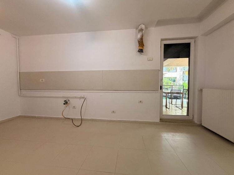 Apartament cu 3 camere în Șoseaua Nordului