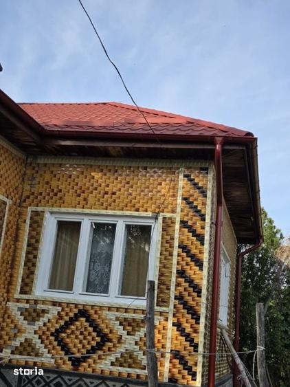 Casă cu 3 camere cu Teren 3600 Mp în Bicaz