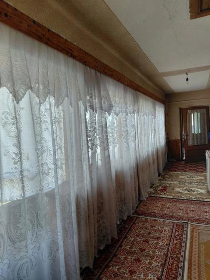 Casă cu 5 camere cu Teren 4800 Mp în Galicea Mare