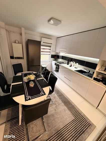 Apartament cu 2 camere decomandat în Bradu