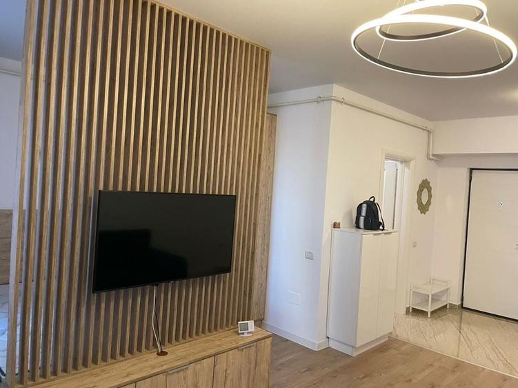 Garsonieră decomandată în Central