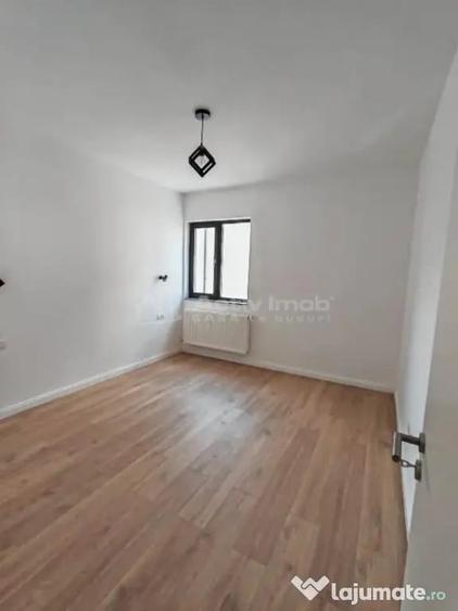 Casă cu 4 camere cu Teren 225 Mp în Prelungirea Ghencea