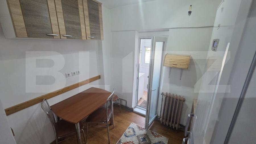 Apartament cu 2 camere decomandat, mobilat în Industrială