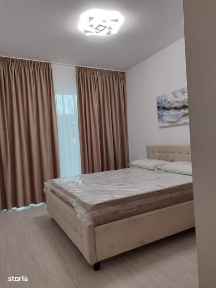 Apartament cu 3 camere decomandat în Păulești