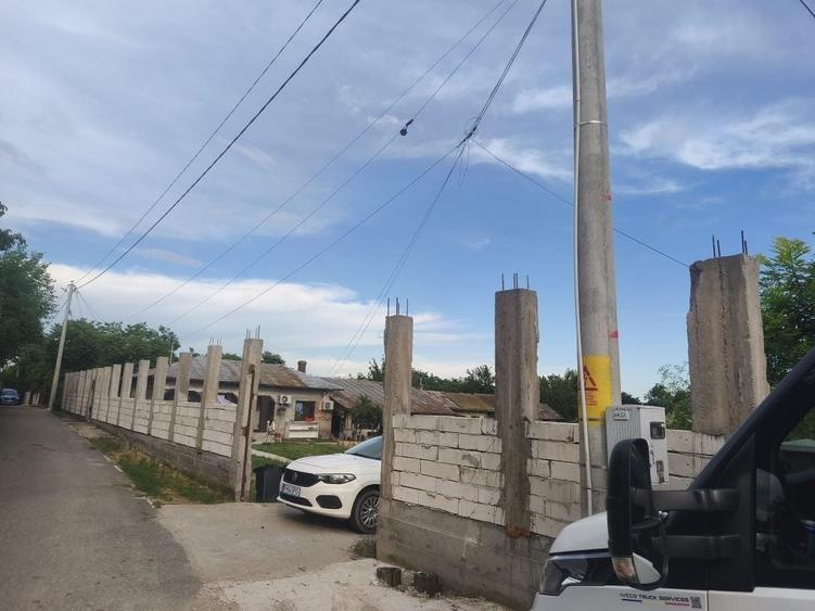 Casă cu 4 camere în Herăști