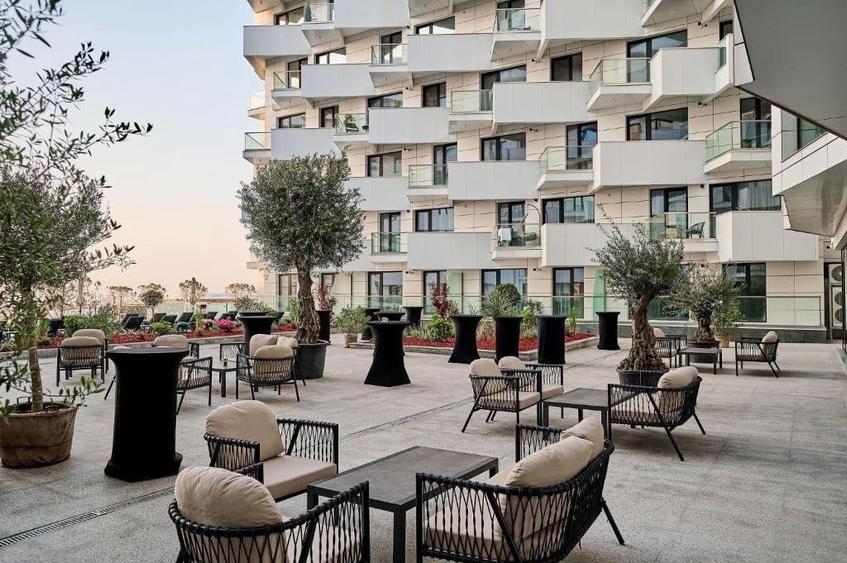 Apartament cu 2 camere semidecomandat, mobilat în Năvodari