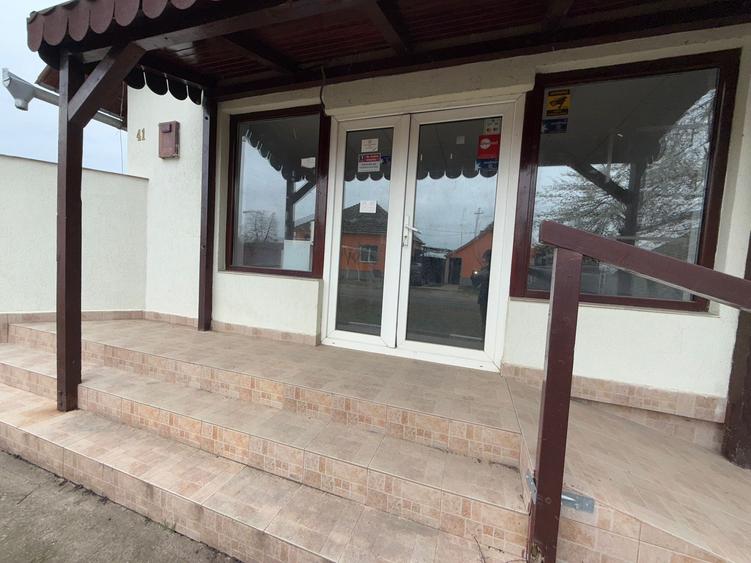 Spațiu comercial, de 107 mp, în Șeitin