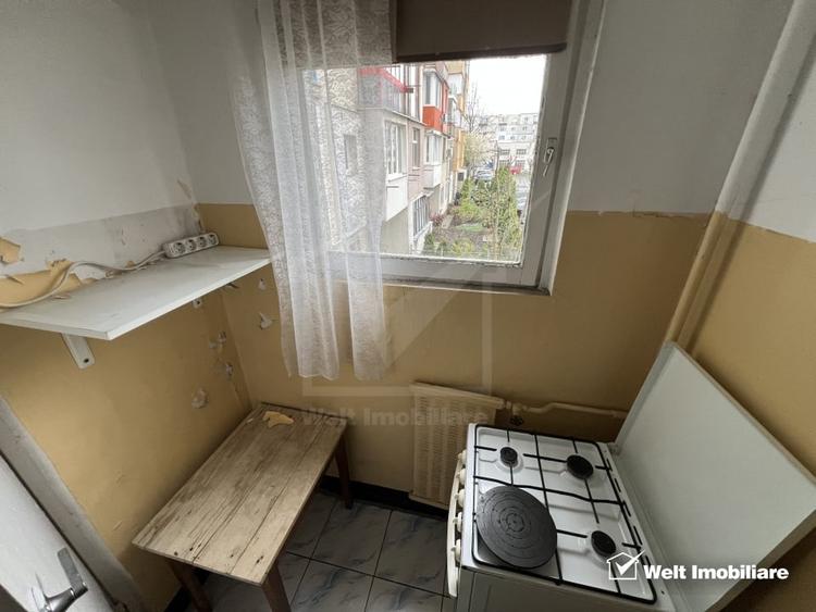 Garsonieră semidecomandată, mobilată în Mărăști