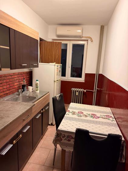 Apartament cu 2 camere decomandat în Aurel Vlaicu