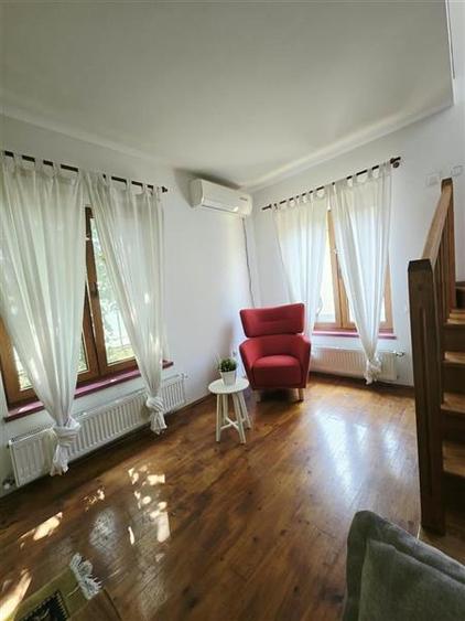 Casă individuală cu 4 camere cu Piscina în Ghermănești
