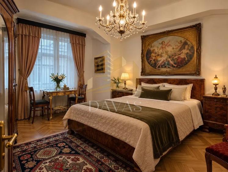 Apartament cu 3 camere decomandat, mobilat în Central