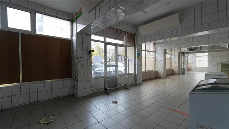 Spațiu comercial, de 232.5 mp, în Central