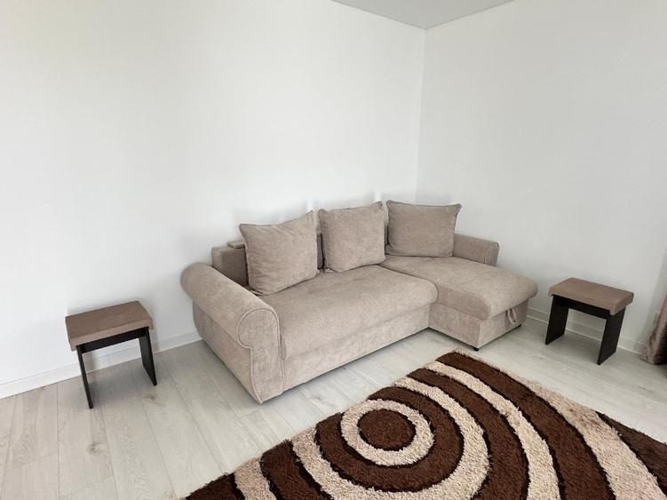 Apartament cu 3 camere decomandat, mobilat în Nord