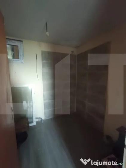 Casă cu 2 camere cu Teren 450 Mp în Dobolii de Jos