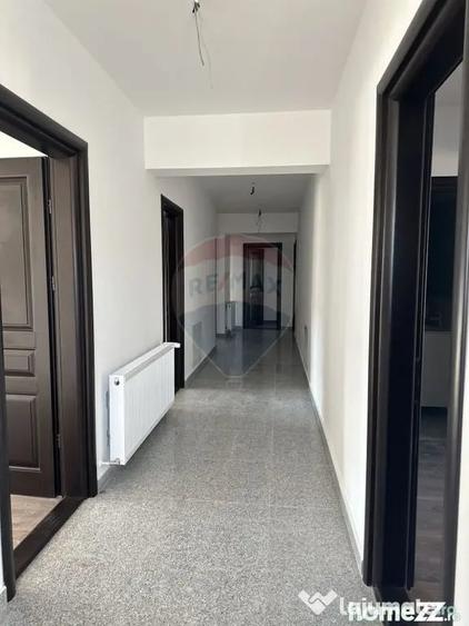 Spațiu comercial, de 690 mp, în Bistrița