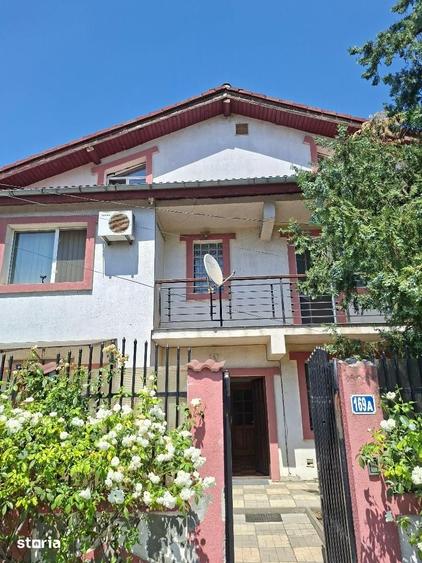 Casă cu 4 camere cu Teren 450 Mp în Exterior Vest
