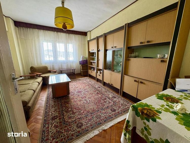 Apartament cu 4 camere decomandat în Mănăștur