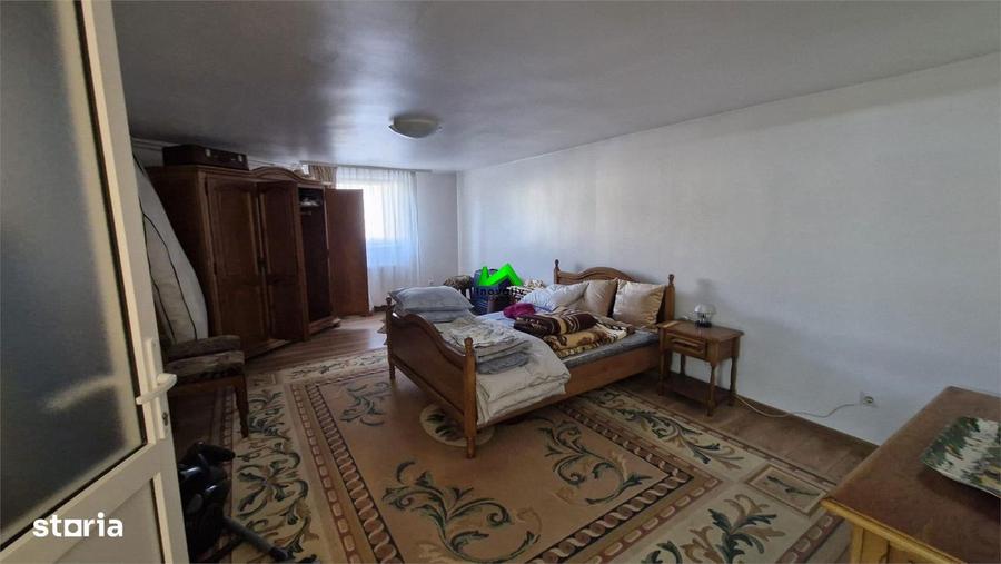 Casă cu 5 camere cu Teren 300 Mp în Terezian