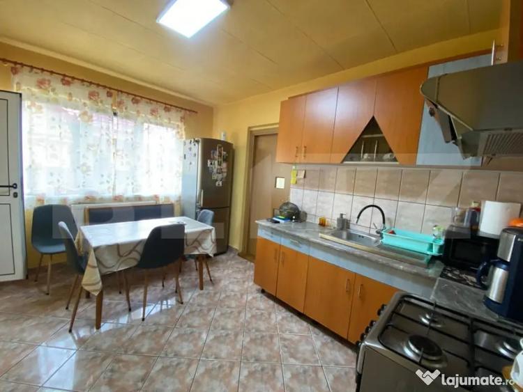 Casa individuala, de vanzare, cu 3 camere, 65 mp, zona Autog - 11