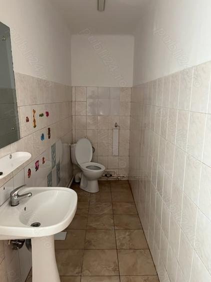 Spațiu comercial, de 205 mp, în Central