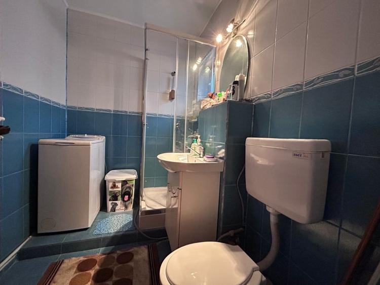 Apartament cu 2 camere decomandat în Obor