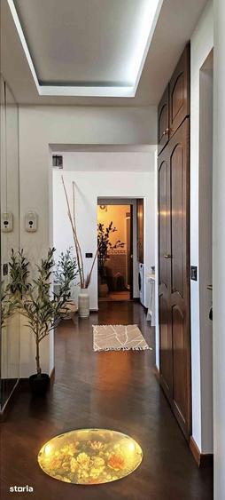 Apartament cu 3 camere semidecomandat în Ultracentral