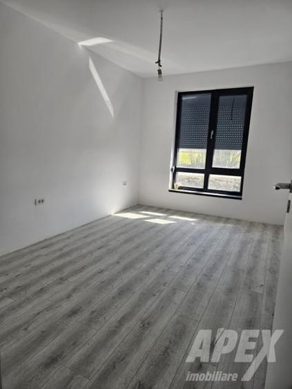 Casă individuală cu 4 camere cu Canalizare în Central