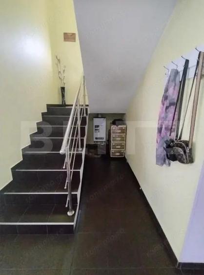 Casă cu 5 camere cu Teren 462 Mp în Malu Mare