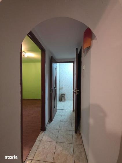 Apartament cu 2 camere semidecomandat în Militari