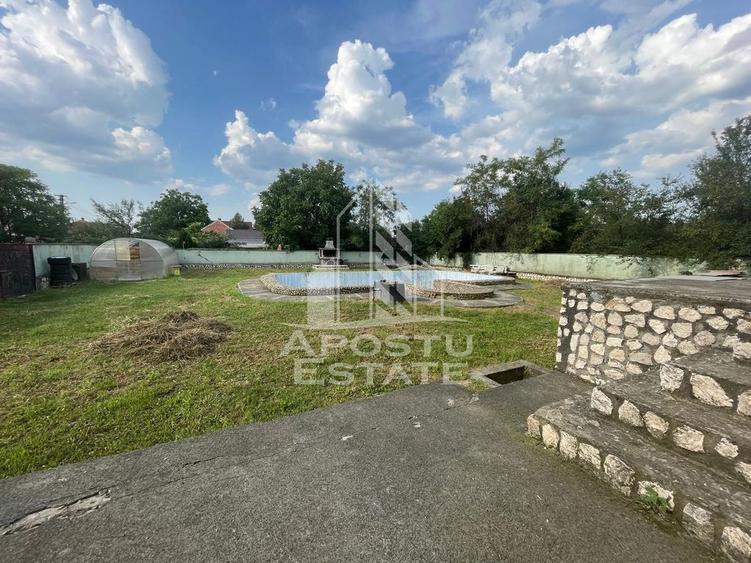 Apartament cu 3 camere decomandat, mobilat în Bujac