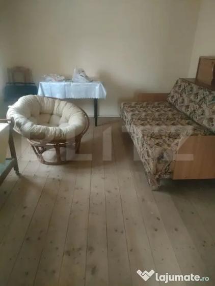 Casă cu 3 camere cu Teren 1500 Mp în Negostina