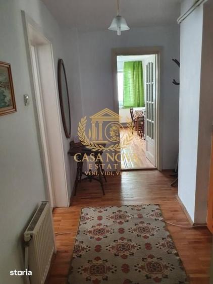 Apartament cu 4 camere în Central