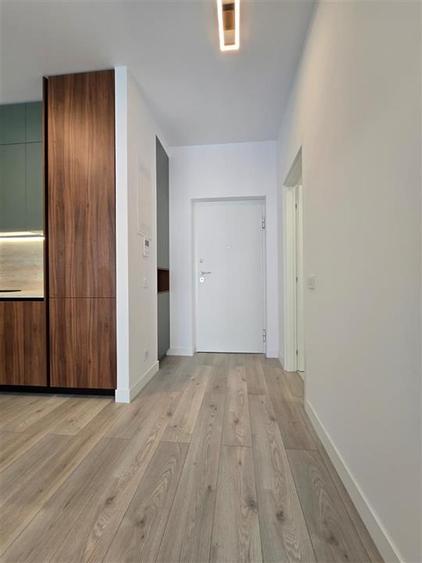 Apartament cu 2 camere decomandat în Podu Roș