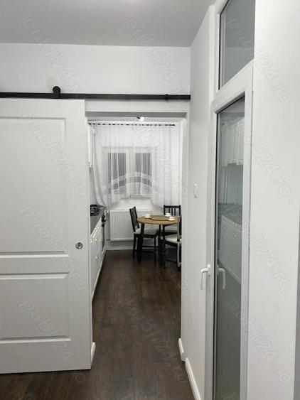 Apartament cu 2 camere decomandat în Baba Novac