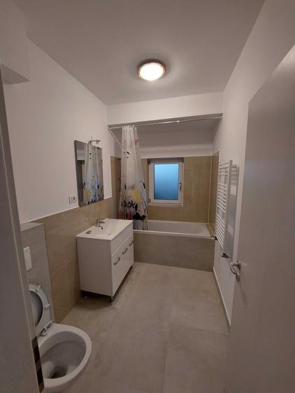 Apartament cu 2 camere semidecomandat în Dumbrăvița