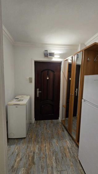 Garsonieră decomandată în Circumvalațiunii