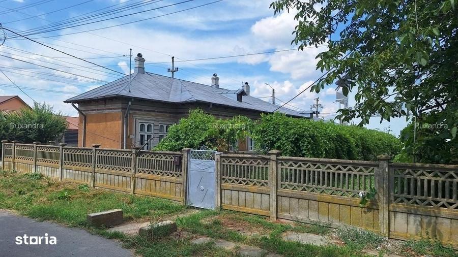 Casă cu 4 camere în Afumați
