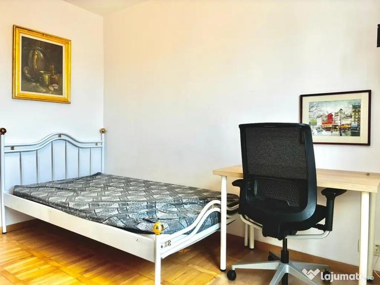 Apartament cu 4 camere decomandat în 13 Septembrie