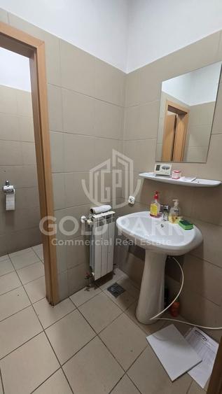 Spațiu comercial, de 85.300003051758 mp, în Zorilor