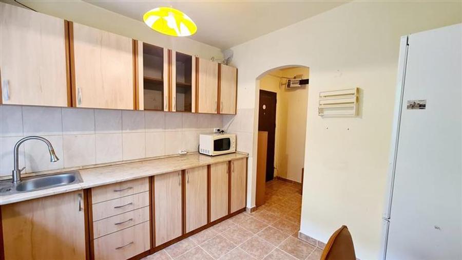 Apartament cu 2 camere semidecomandat în Șagului