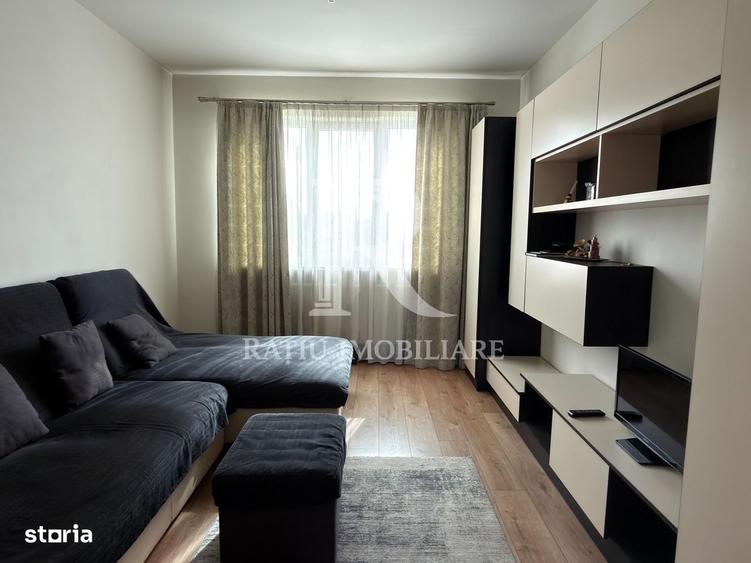 Apartament cu 3 camere decomandat în Dacia