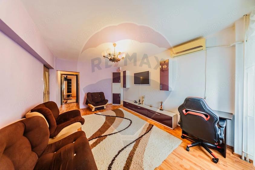 Apartament cu 2 camere semidecomandat în P-ța Spitalului
